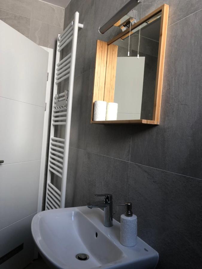 Eurorail Logistics Apartment ザグレブ エクステリア 写真