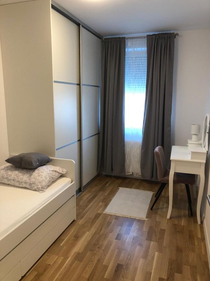 Eurorail Logistics Apartment ザグレブ エクステリア 写真